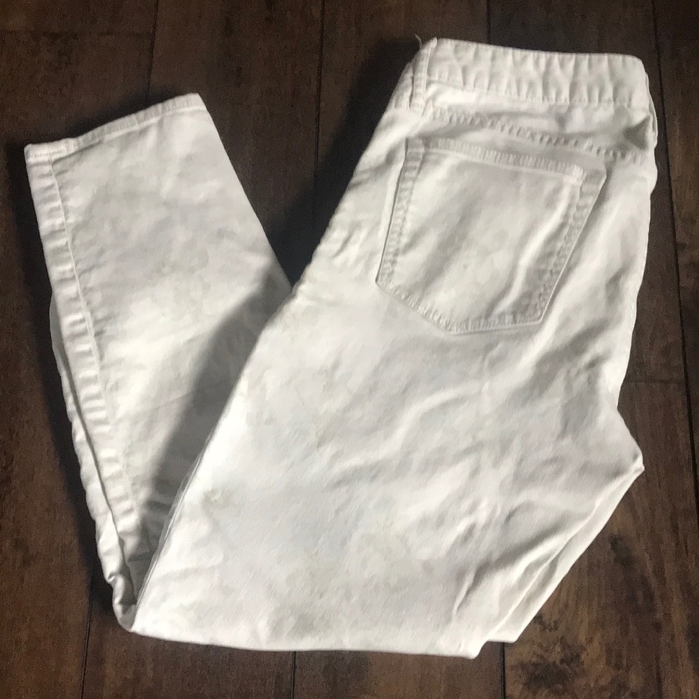 GAP cream jeans size 31